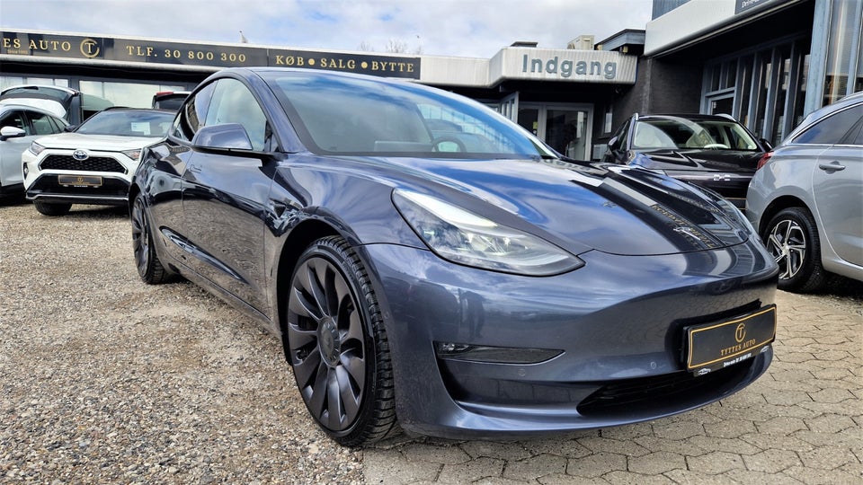 Tesla Model 3 Performance AWD 4d