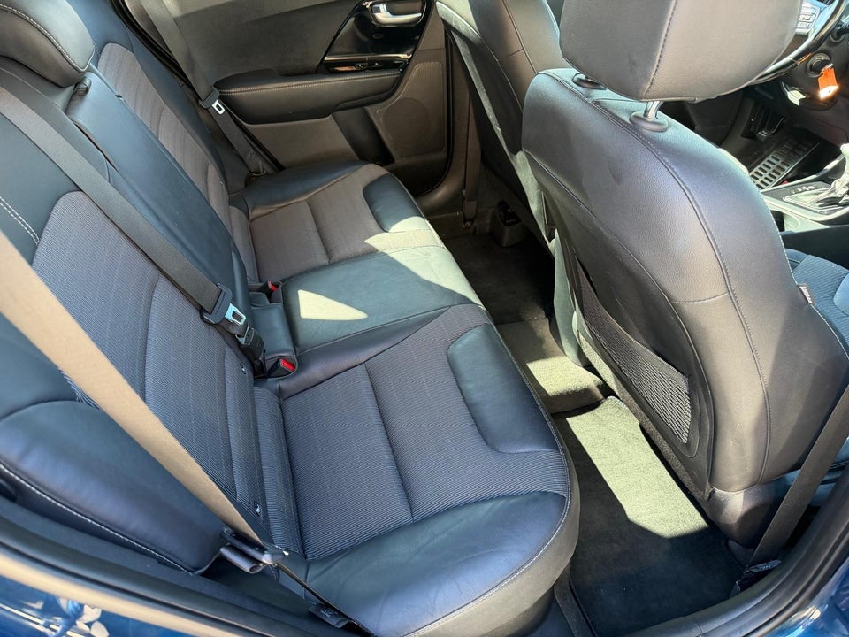 Kia Niro 1,6 PHEV Advance DCT 5d