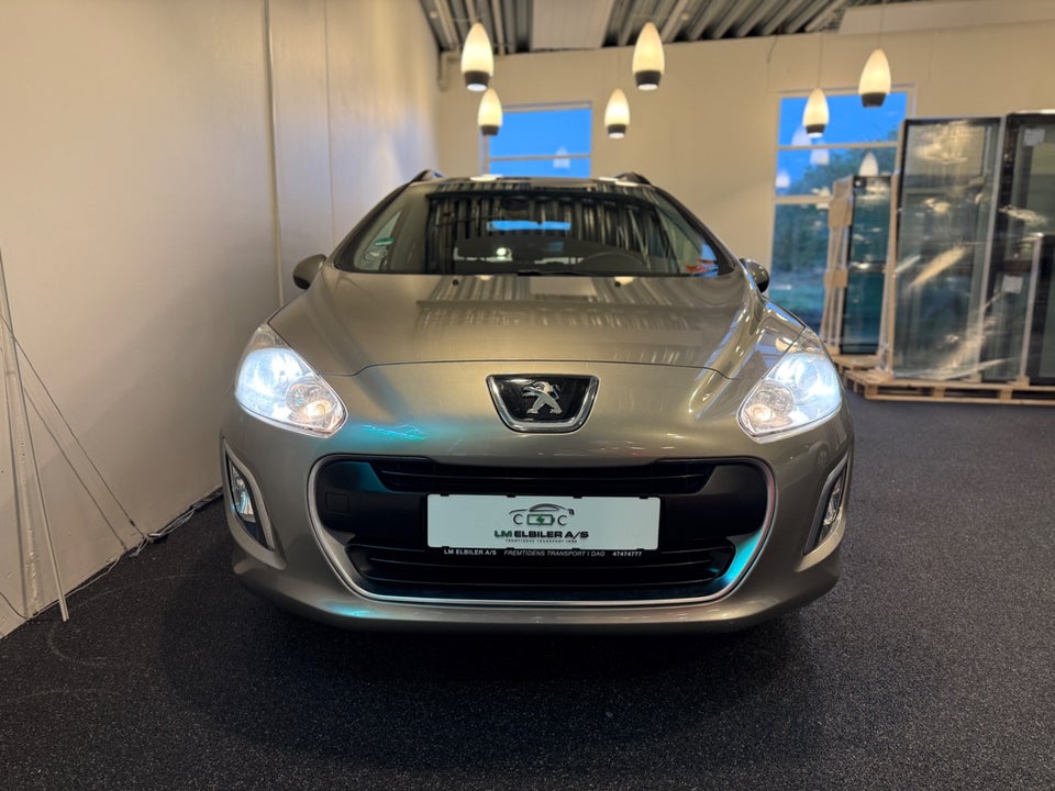 Peugeot 308 1,6 VTi 120 Access 5d