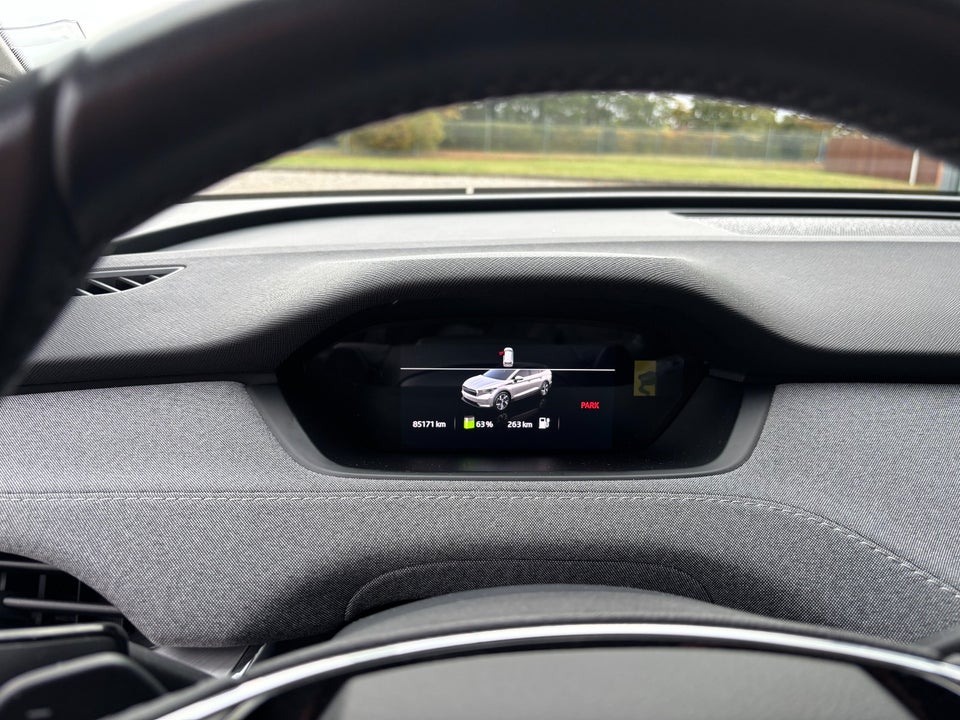 Skoda Enyaq 80 iV Loft 5d