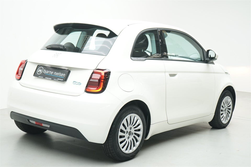 Fiat 500e 42 Icon 3d