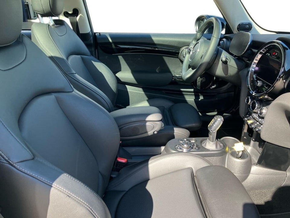 MINI Cooper SE Edition Premium Plus 3d