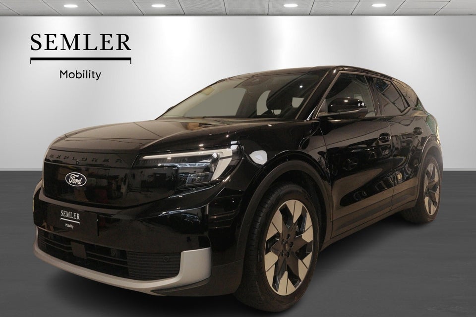 Ford Explorer 77 Select Extended Range 5d