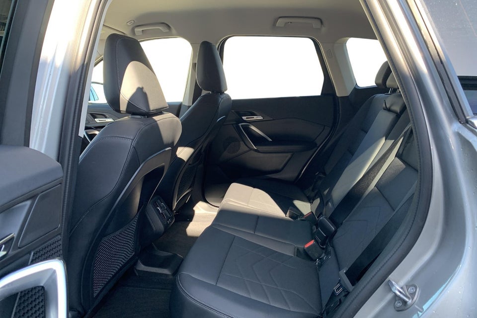 BMW iX1 eDrive20 X-Line 5d