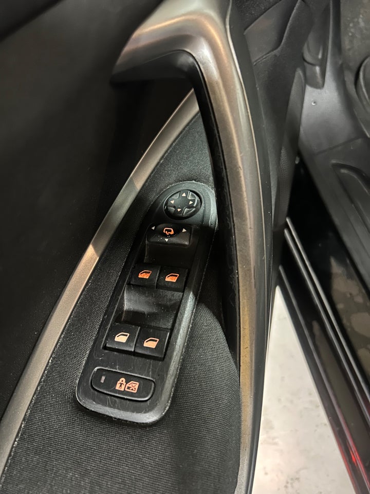 Citroën C5 2,0 HDi 163 Comfort aut. 4d