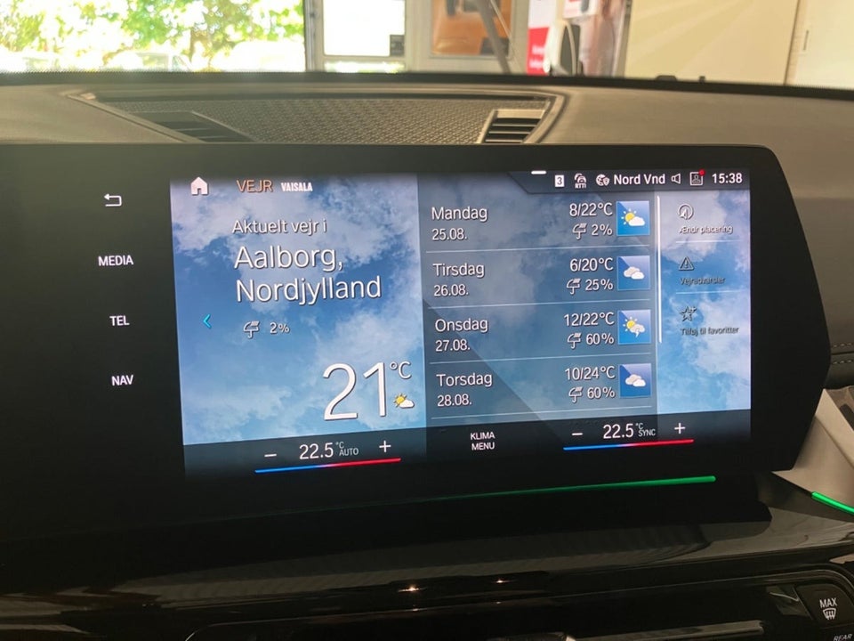 BMW iX1 xDrive30 X-Line 5d