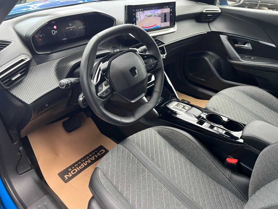 Peugeot 2008 1,2 PureTech 130 Allure EAT8 5d