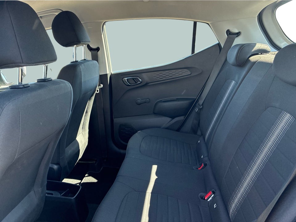 Hyundai i10 1,0 MPi Advanced AMT 5d