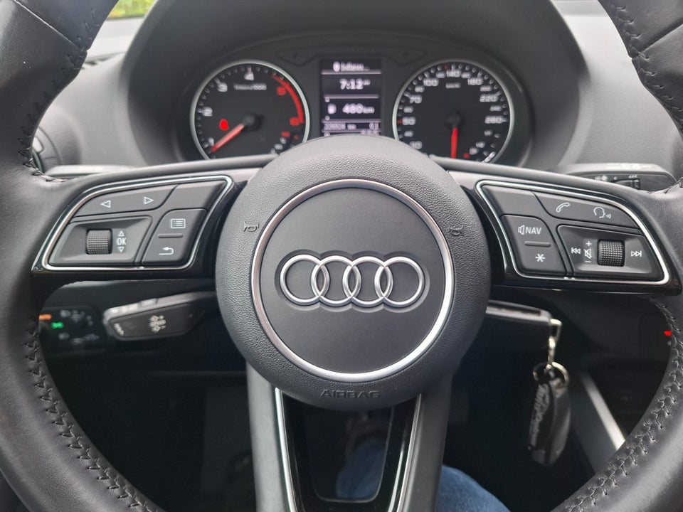 Audi Q2 1,6 TDi 116 Sport S-tr. 5d