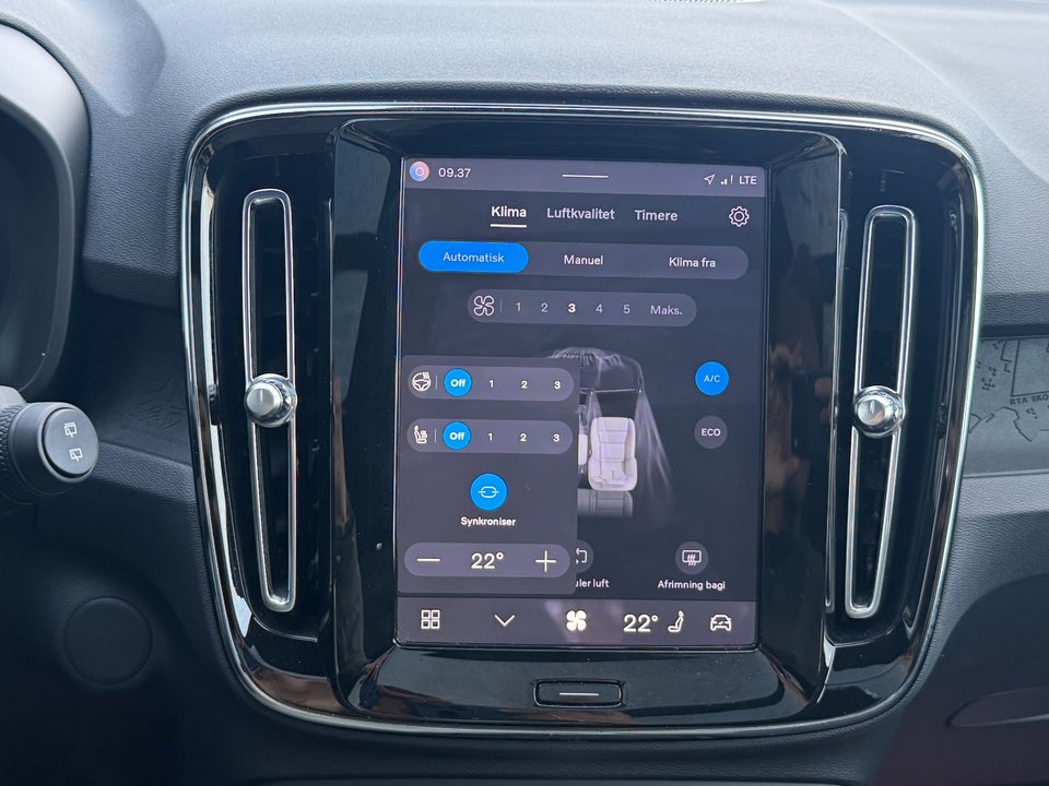 Volvo XC40 ReCharge Extended Range Ultimate 5d