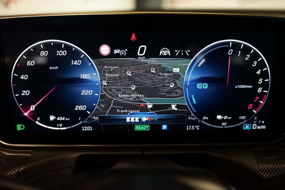 Mercedes C300 e 2,0 AMG Line stc. aut. 5d