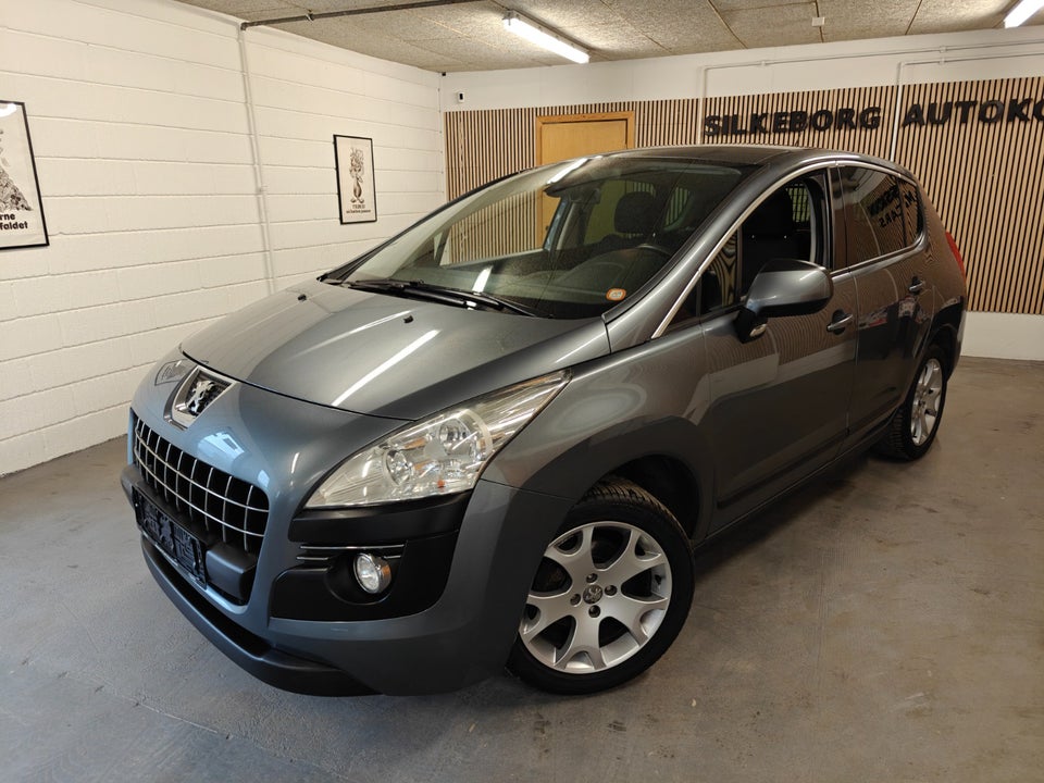 Peugeot 3008 1,6 HDi 112 Active 5d