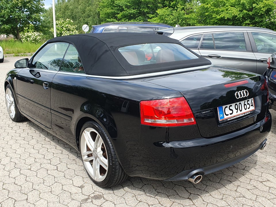 Audi A4 1,8 T 163 Cabriolet 2d