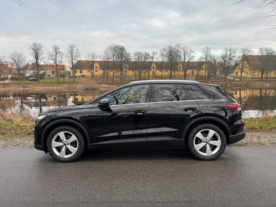 Audi Q4 e-tron 35  5d