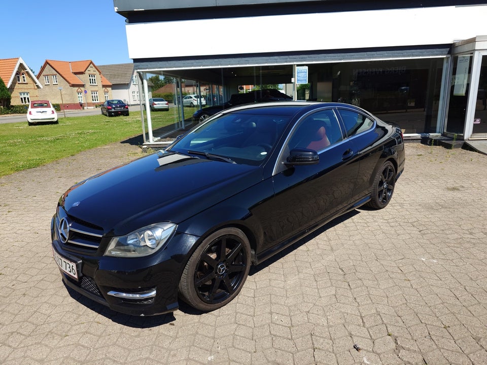 Mercedes C250 1,8 AMG Line Coupé aut. 2d