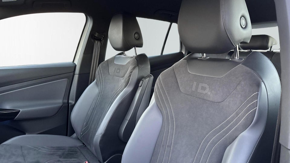 VW ID.4 77 Pro Performance 5d