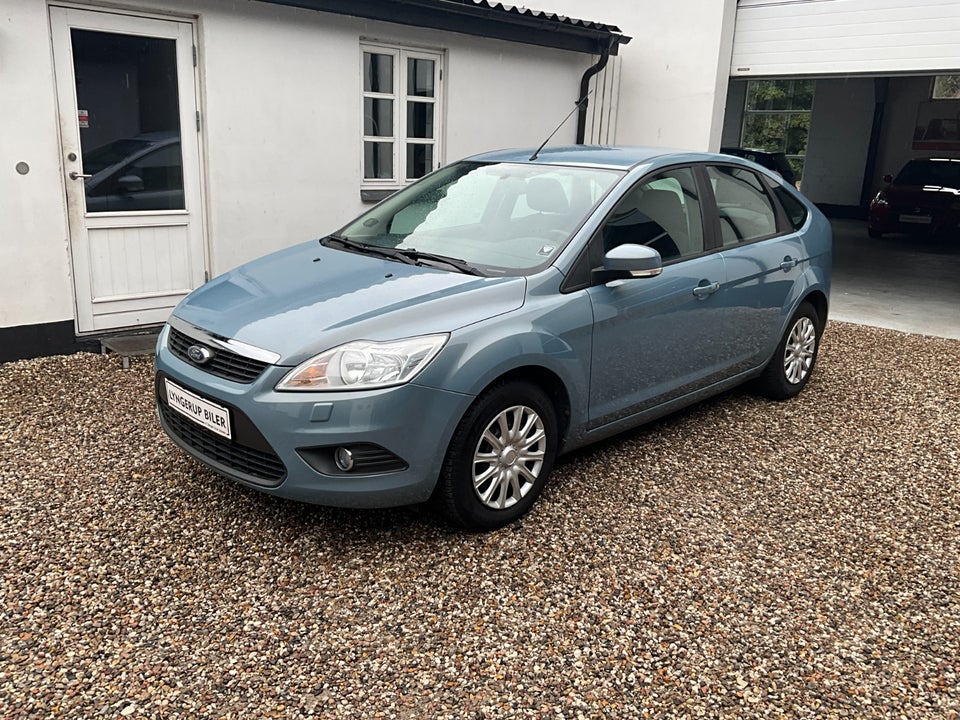 Ford Focus 1,6 Ambiente 3d