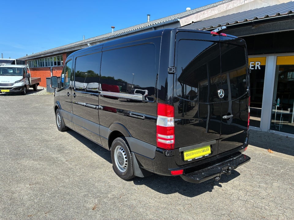 Mercedes Sprinter 319 3,0 CDi R2 Kassevogn aut. 6d