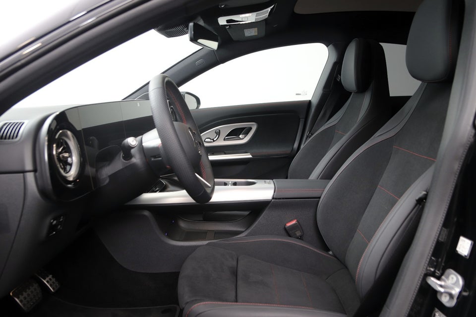 Mercedes CLA250+ EQ AMG Line Coupé 4d