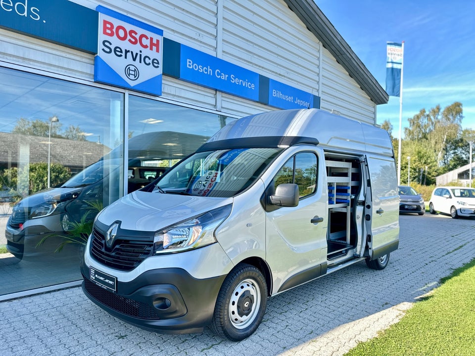 Renault Trafic T29 1,6 dCi 145 L2H2