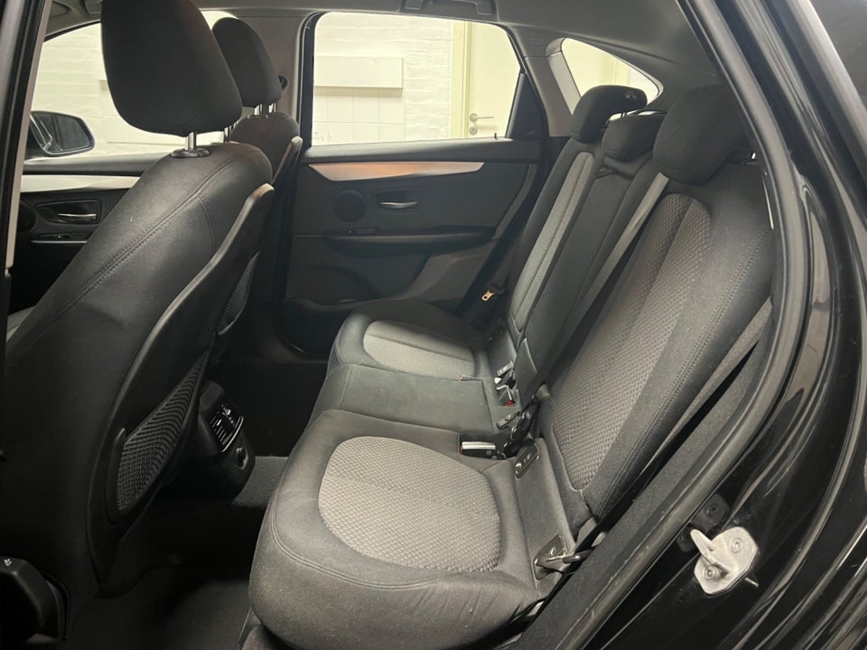 BMW 218d 2,0 Active Tourer 5d