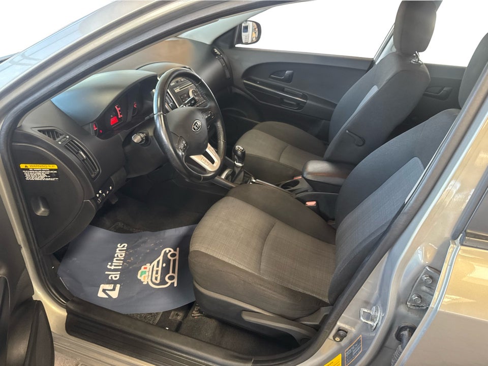 Kia Ceed 1,6 CRDi 115 Active SW 5d