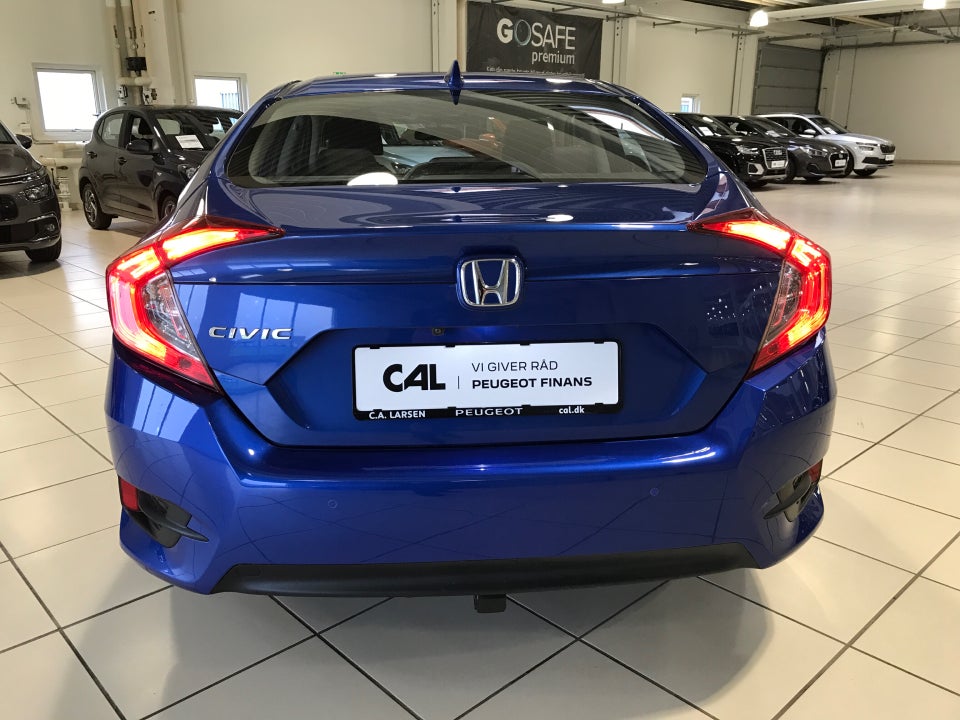 Honda Civic 1,5 VTEC Turbo Elegance CVT 4d