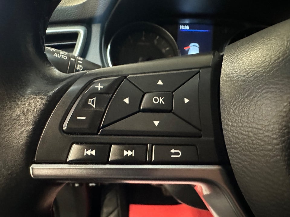 Nissan Qashqai 1,3 Dig-T 160 Acenta DCT 5d