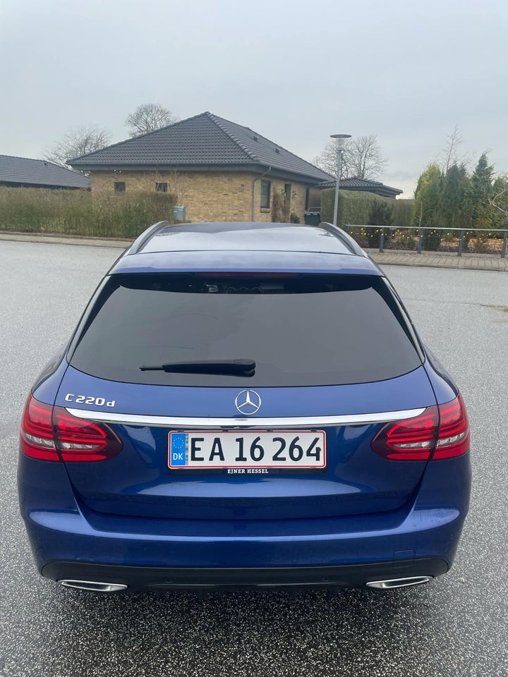 Mercedes C220 d 2,0 AMG Line stc. aut. 5d