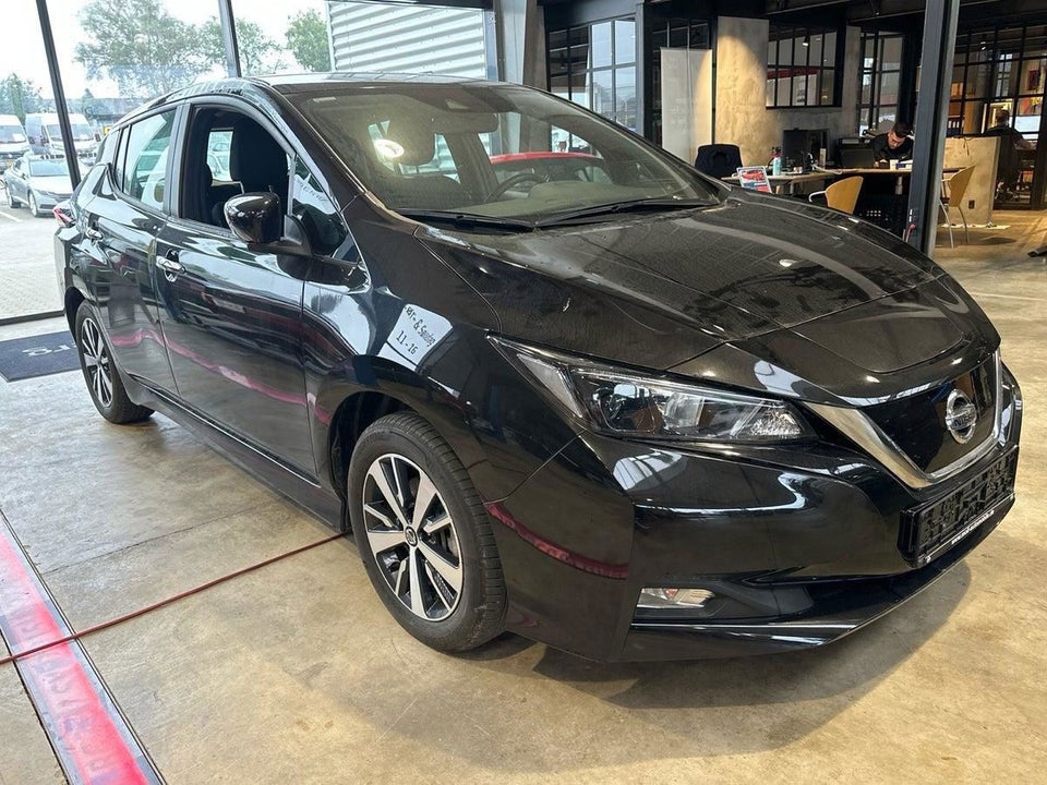 Nissan Leaf 40 Acenta 5d