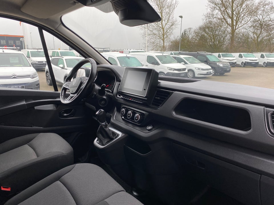 Renault Trafic 2,0 dCi 150 L2H1 EDC