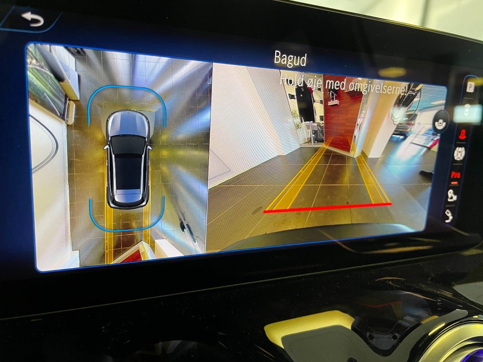 Mercedes EQA300 Progressive 4Matic 5d