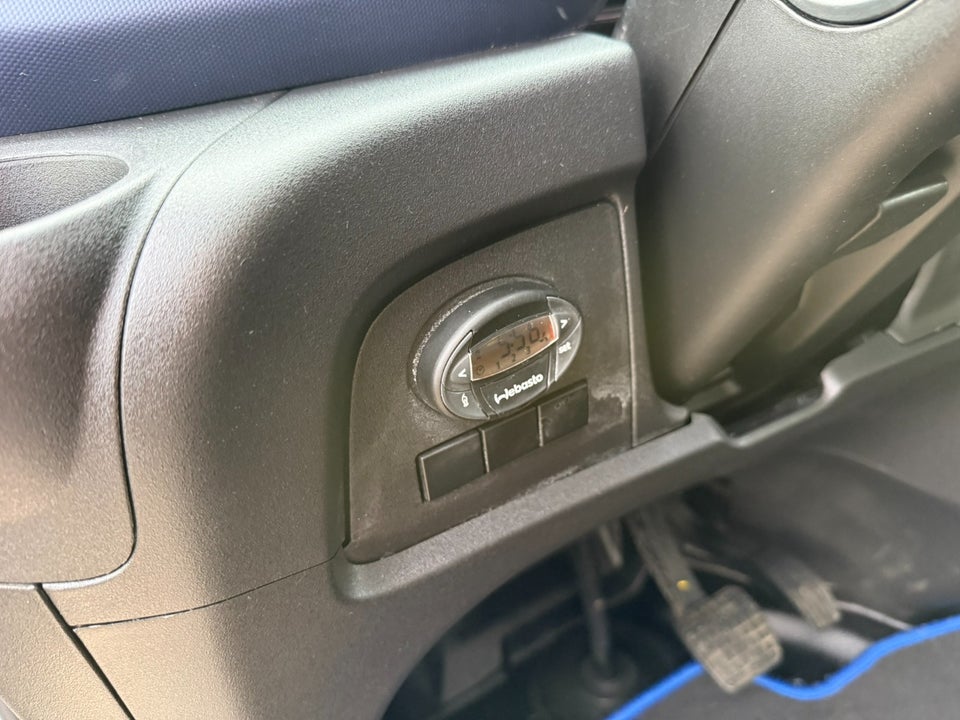 Iveco Daily 3,0 35C21 19,6m³ Van AG8