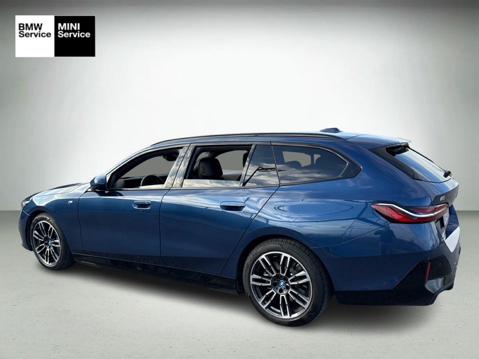 BMW i5 eDrive40 Touring M-Sport 5d