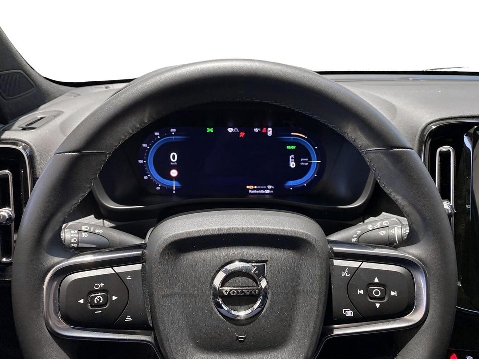 Volvo XC40 ReCharge Twin Plus 5d