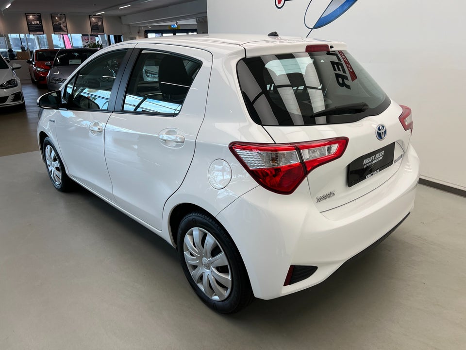 Toyota Yaris 1,5 Hybrid H2 e-CVT 5d