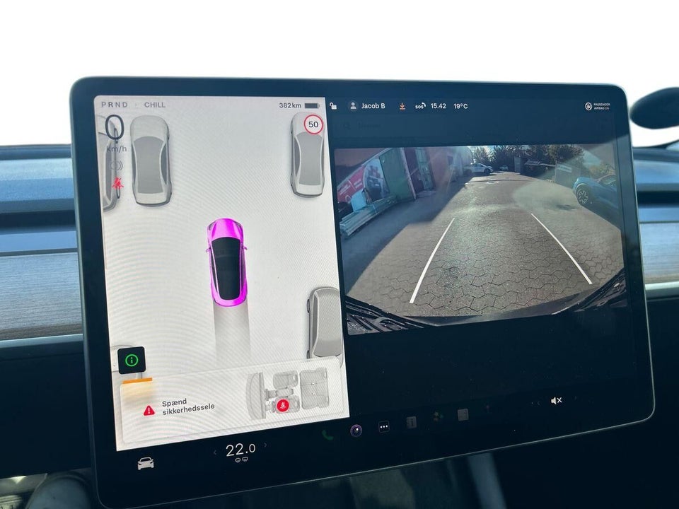 Tesla Model 3 RWD 4d