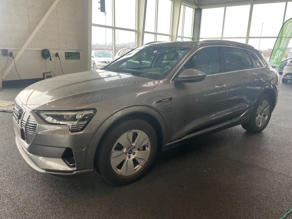 Audi e-tron 50 S-line quattro 5d