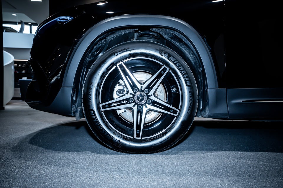 Mercedes EQB250+ AMG Advance Plus 5d