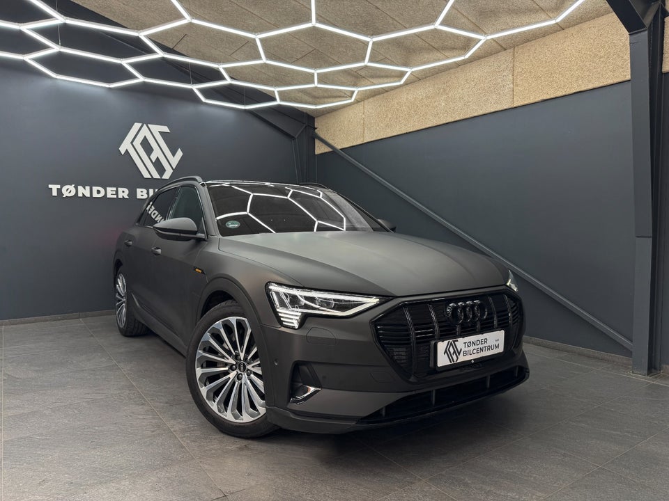 Audi e-tron 55 S-line quattro 5d