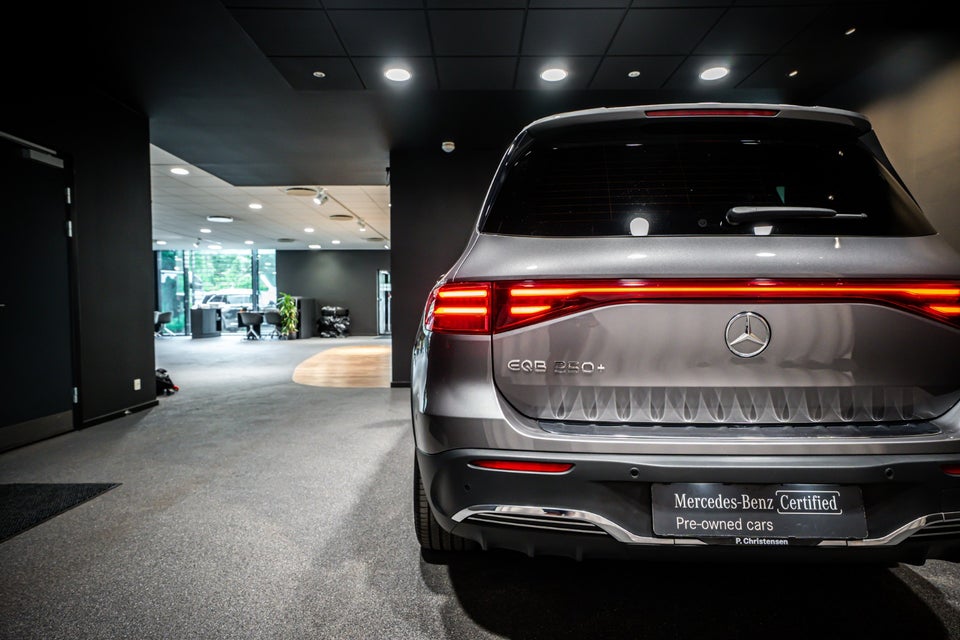 Mercedes EQB250+ AMG Advance 5d