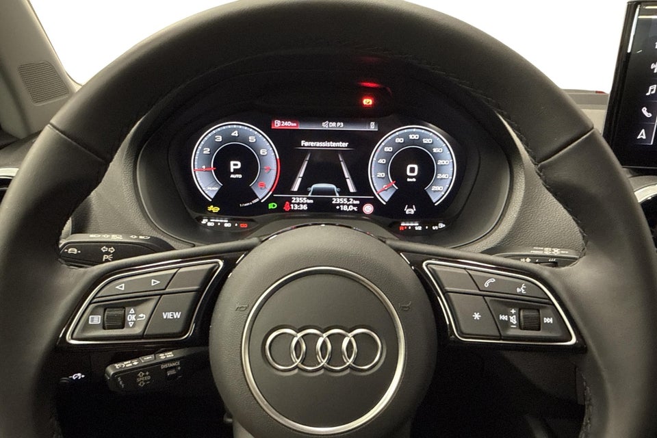 Audi Q2 35 TFSi S-line S-tr. 5d