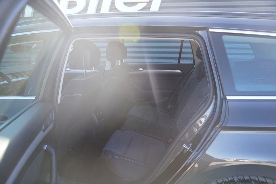 VW Passat 1,4 GTE Variant DSG 5d