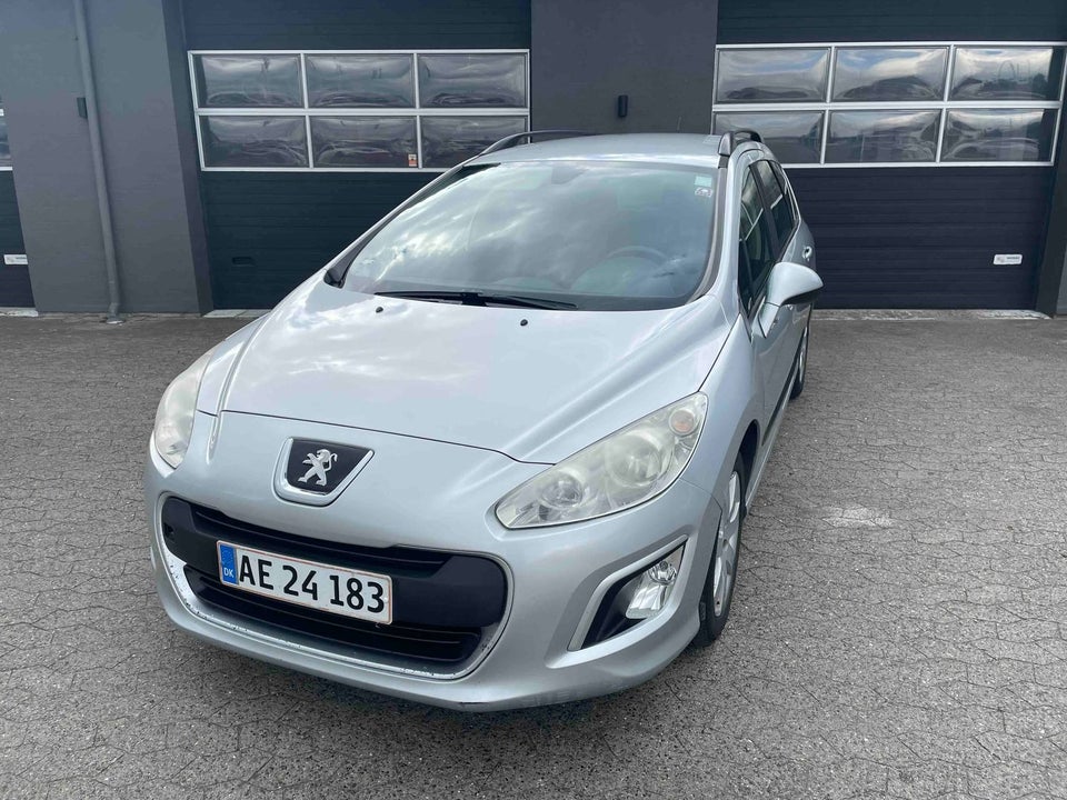 Peugeot 308 1,6 e-HDi 112 Access stc. ESG 5d