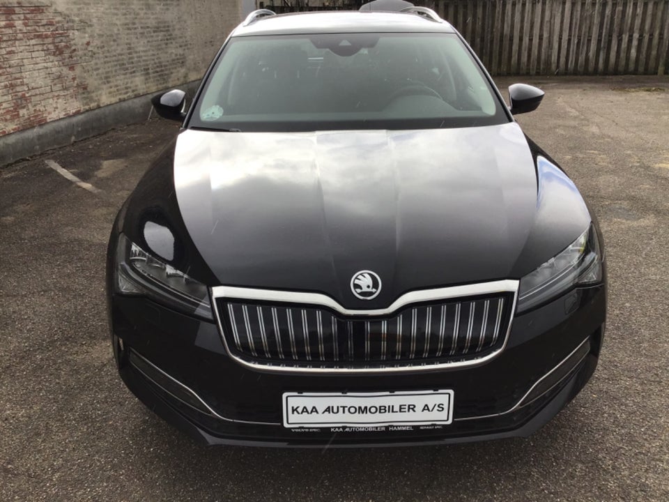 Skoda Superb 1,4 TSi iV Plus Combi DSG 5d