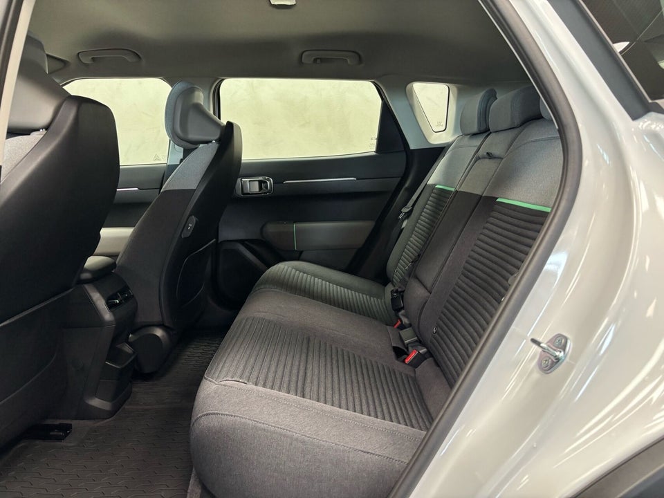 Kia EV4 58 Standard Range Access 5d