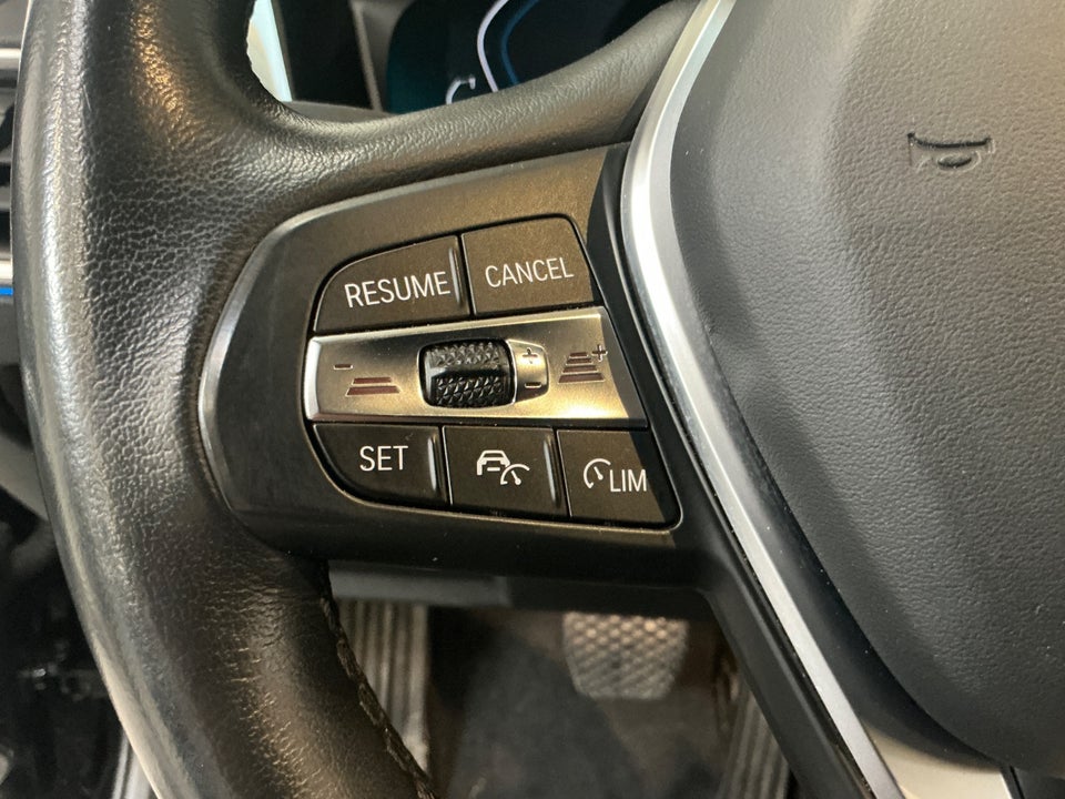 BMW 330e 2,0 Touring Sport Line aut. 5d