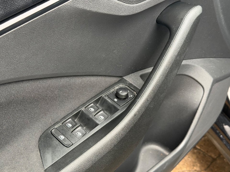 Skoda Kamiq 1,0 TSi 110 Blackline DSG 5d