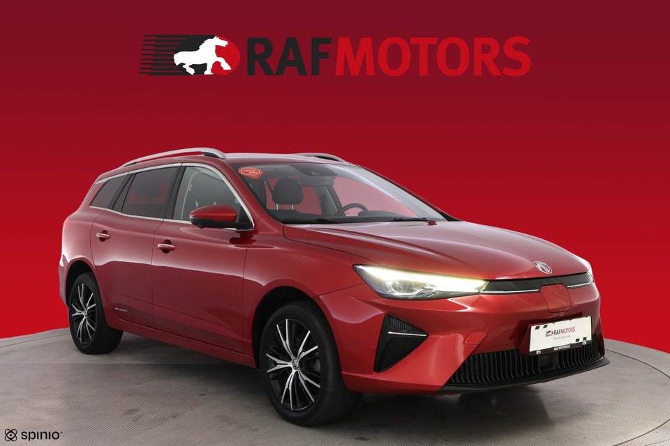 MG MG5 61 Luxury 5d