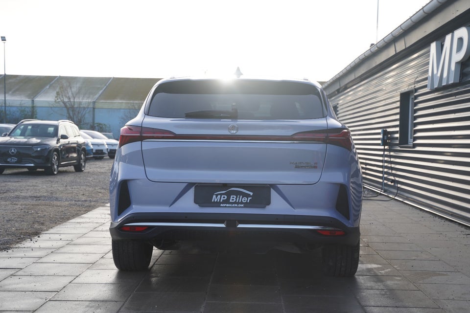 MG Marvel R Luxury 5d